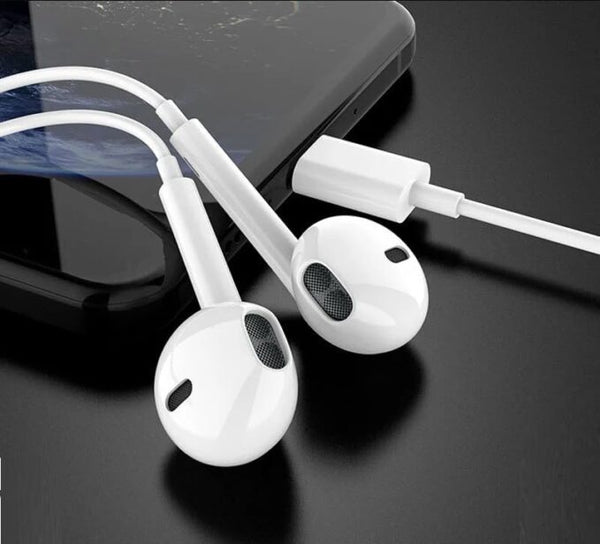 For iPhone 15 to 17 Series Type-C HandsFree Earphone Wired with Microphone & Noise Cancelling in-Ear Headset Earbuds for iPhone 15 / 16 / 17 - Plus/ Pro/ Pro Max Only- [White]